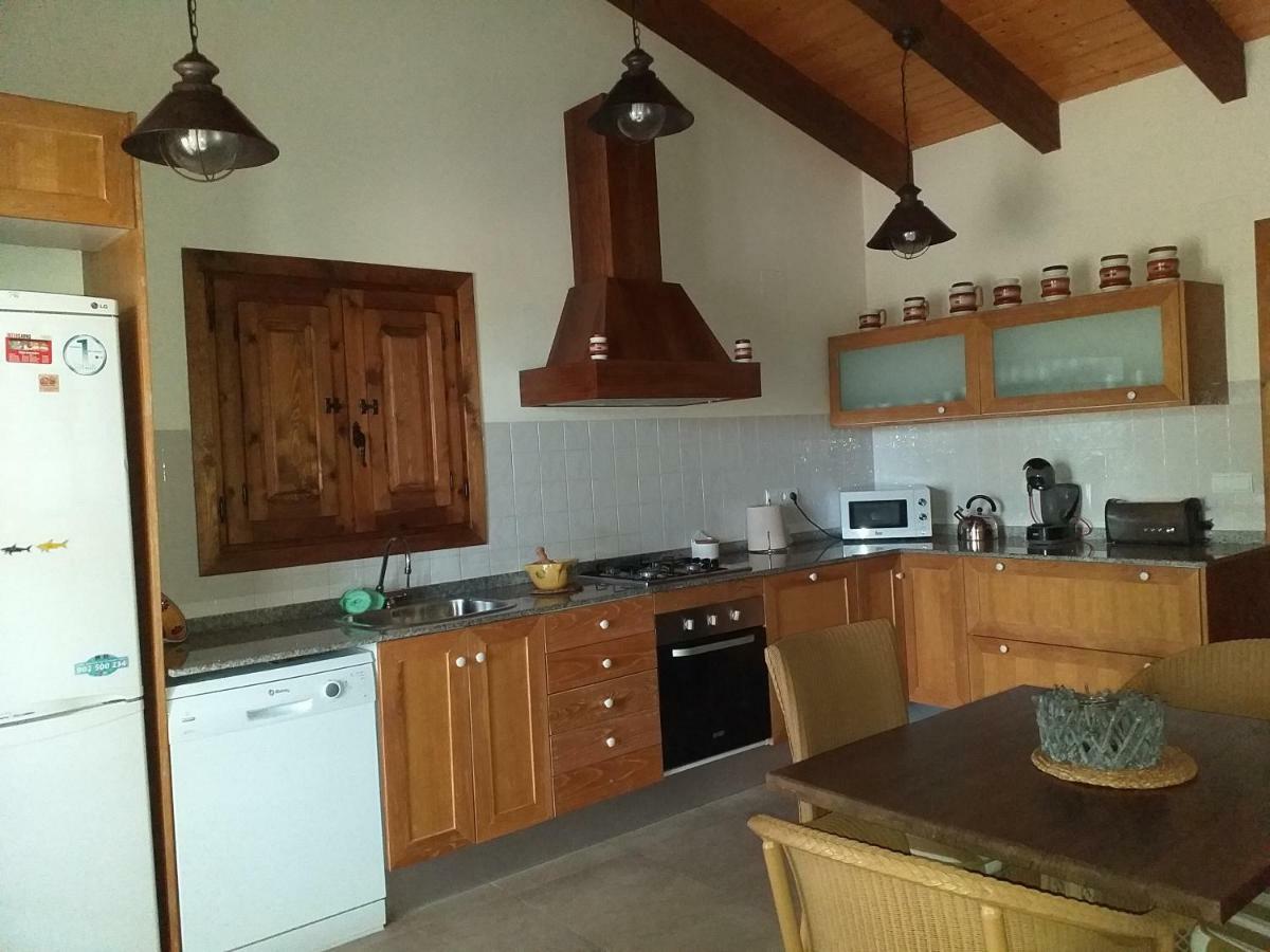 Mas Dels Bonos Guest House Делтебре Екстериор снимка